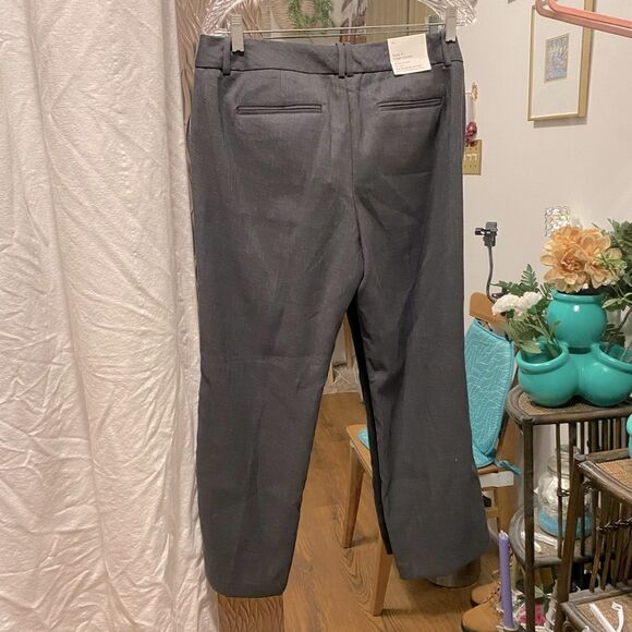 🌷 Calvin Klein 🌷 NWT Women’s Gray Body Fit Trouser Pants Petite - Picture 7 of 16